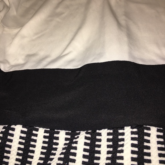 Bisou Bisou Dress - Picture 3 of 8